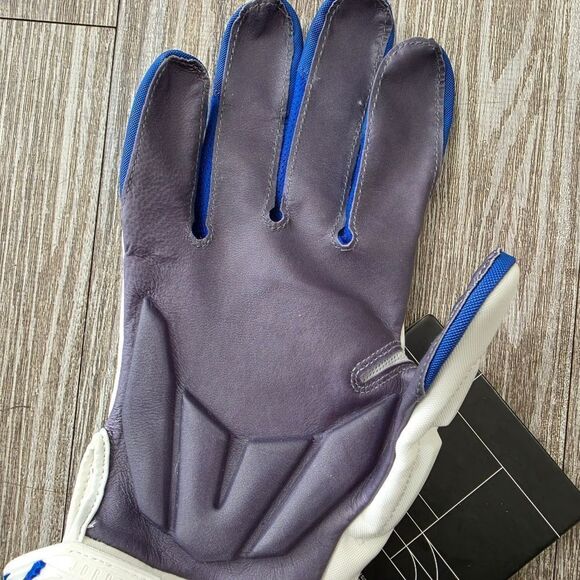 Nike Jordan D-Tack 6.0 White/Signal Blue Football Gloves HQ5969-161 Size 2XL XXL - Picture 7 of 9